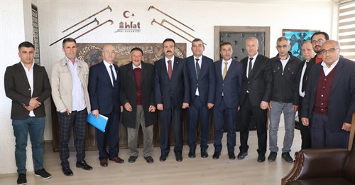 İlçemizde görev yapan şehit yakınları ve Gazilerimiz Kaymakamımız Sayın Batuhan Bingöl'ü makamında ziyaret etti.